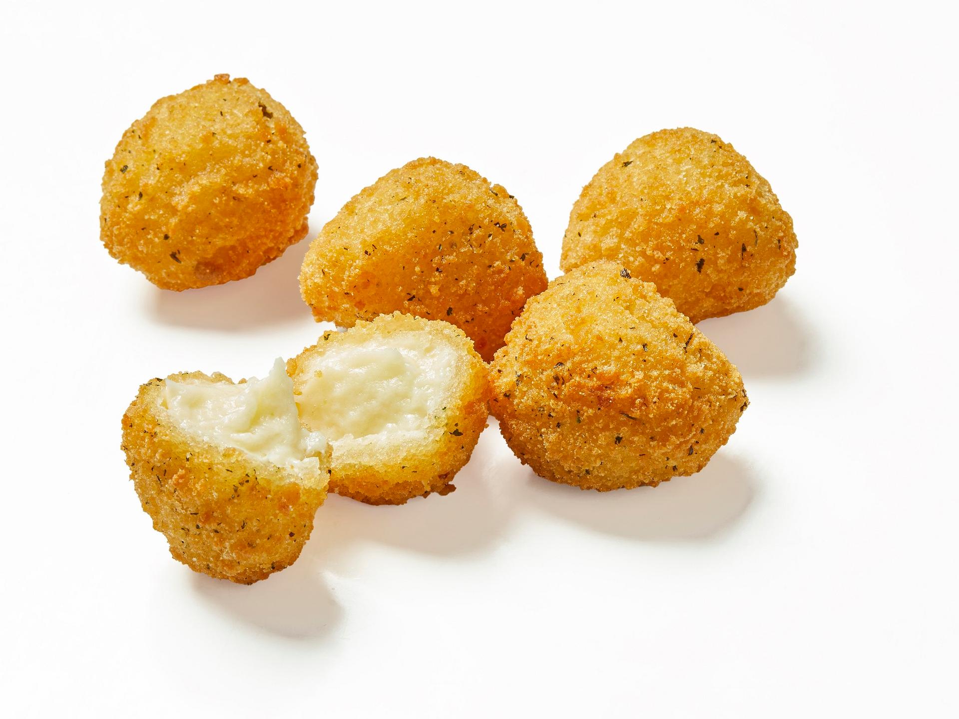 Aviko gustari_cu_branza_camembert