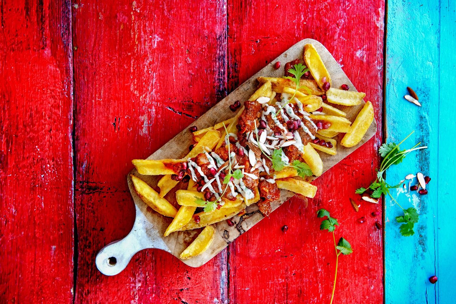 loaded_fries_cu_tajine_de_miel | Rețete cu produse Aviko pentru servicii alimentare