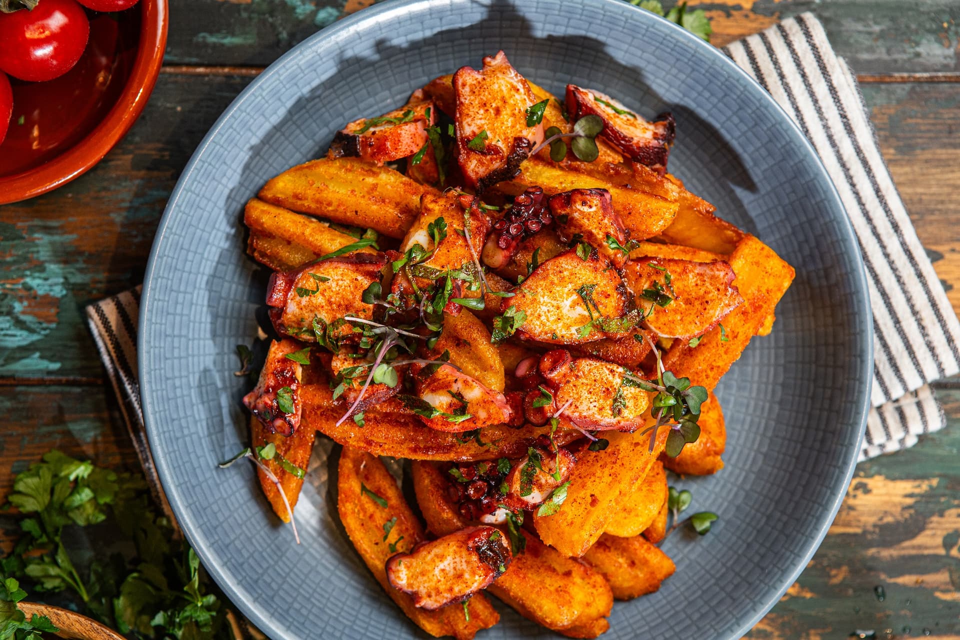 cartofi_prajiti_ondulati_cu_caracatita